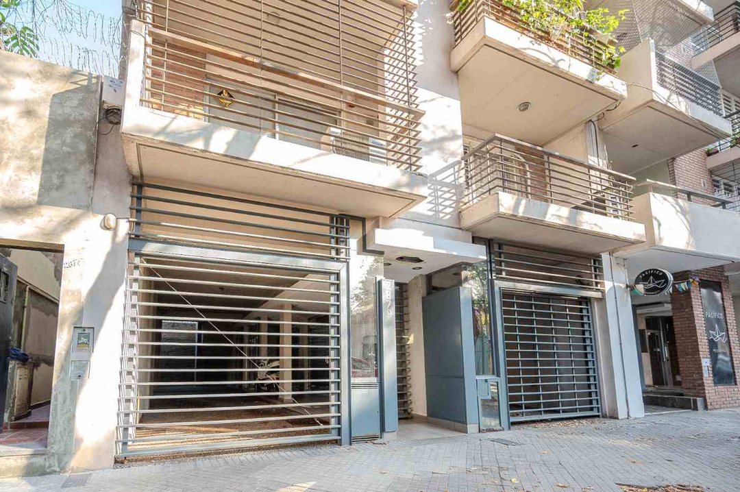 COCHERA EN VENTA BARRIO LOURDES
