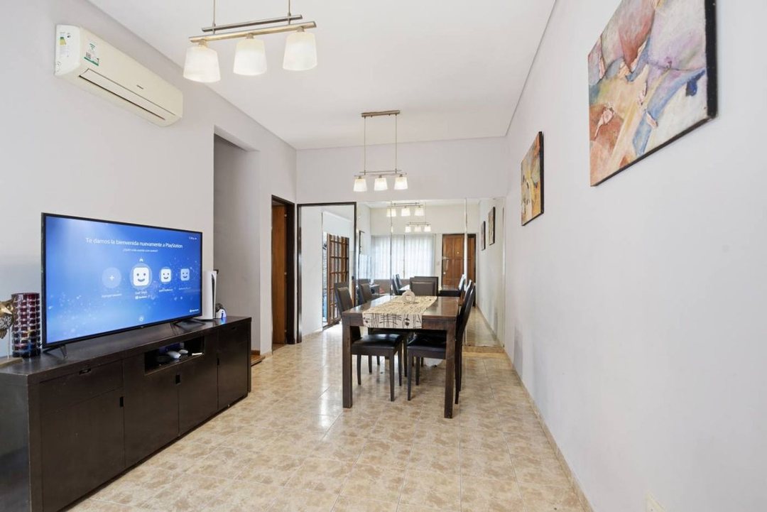 VENTA DUPLEX 4 AMB EN HAEDO CON COCHERA - PERMUTA