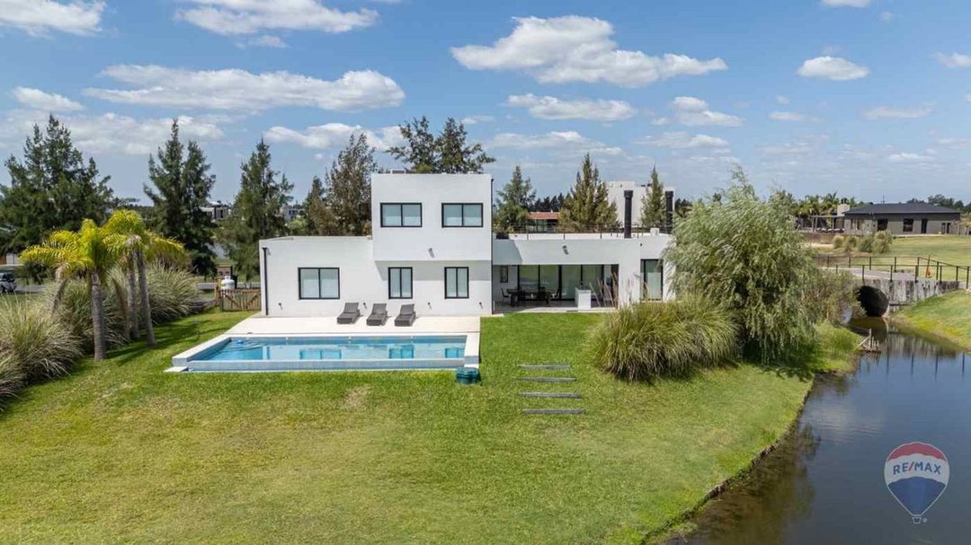 Casa en Venta - El Naudir - PERMUTA O FINANCIACION