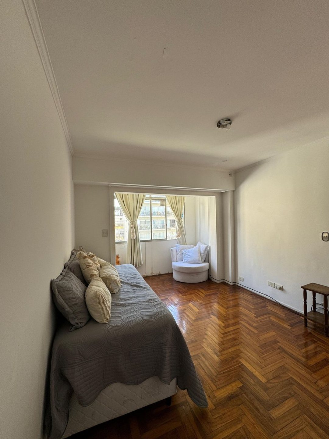 VENTA DEPARTAMENTO 2 AMBIENTES LUZ LINEA D