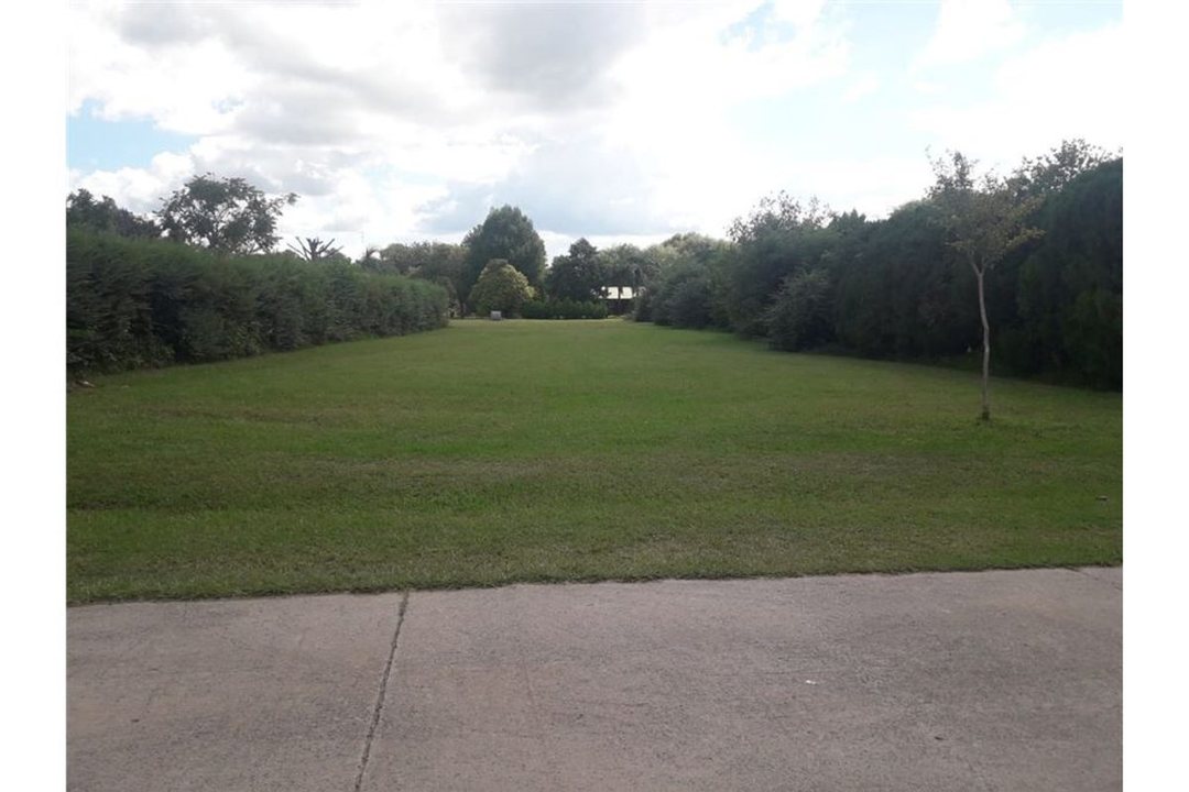 SE VENDE TERRENO EN RECONQUISTA, CLUB DE CAMPO