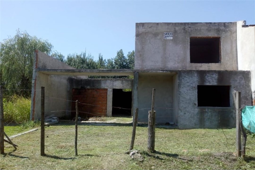 VENTA LOTE CON CONSTRUCION