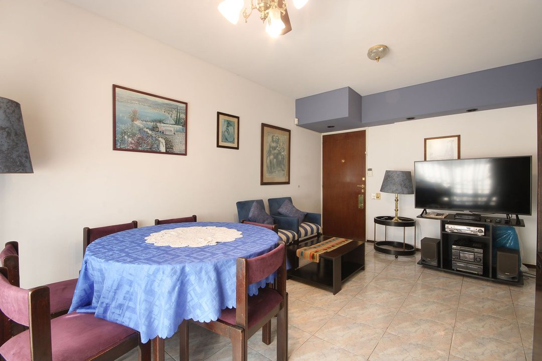 Departamento en venta en flores 3 ambientes balcon