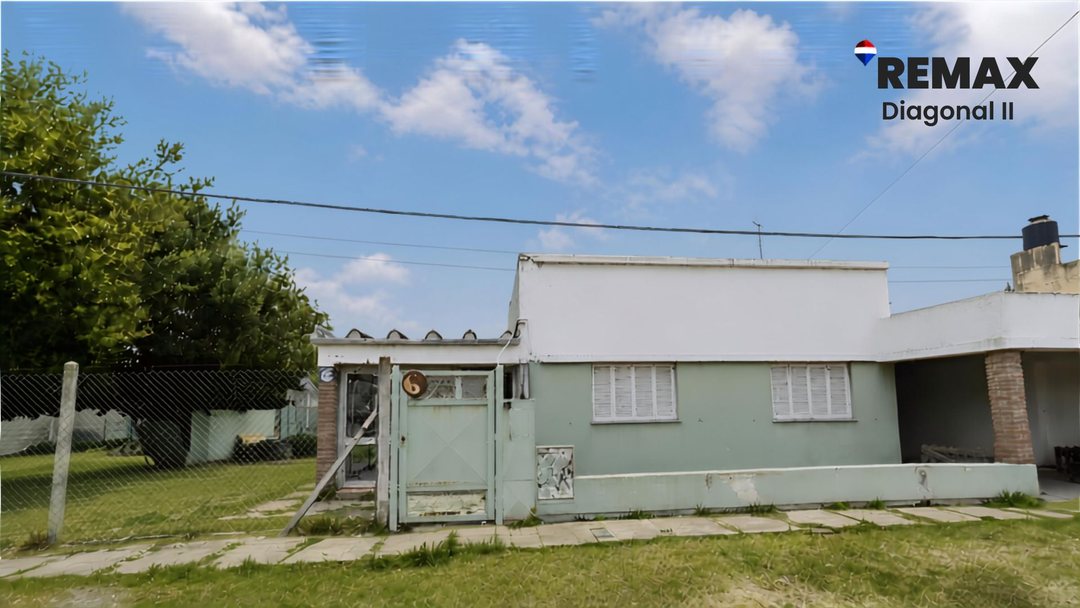 CASA A REFACCIONAR EN VENTA EN VILLA ELISA