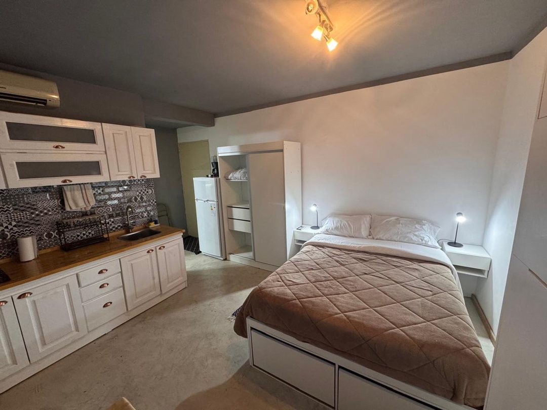 VENTA MONOAMBIENTE AMOBLADO LINIERS