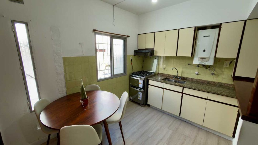 DEPARTAMENTO PH 4AMB LOMAS CON TERRAZA