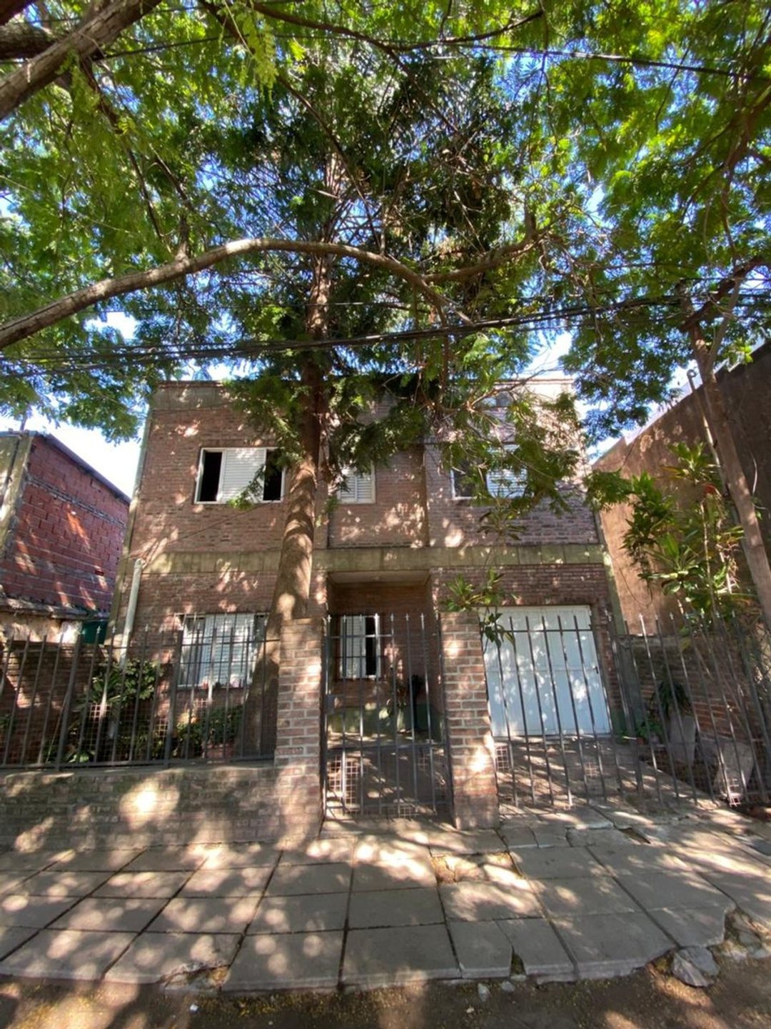 Se Vende casa en cercania al hospital de niños