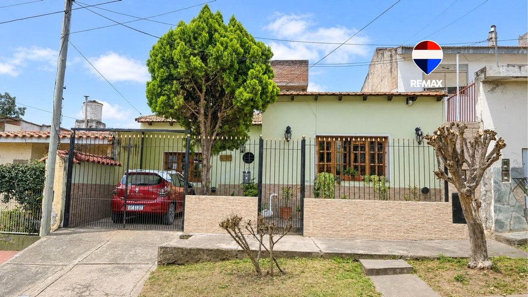 CASA VENTA TRES CERRITOS 2 DORMITORIOS