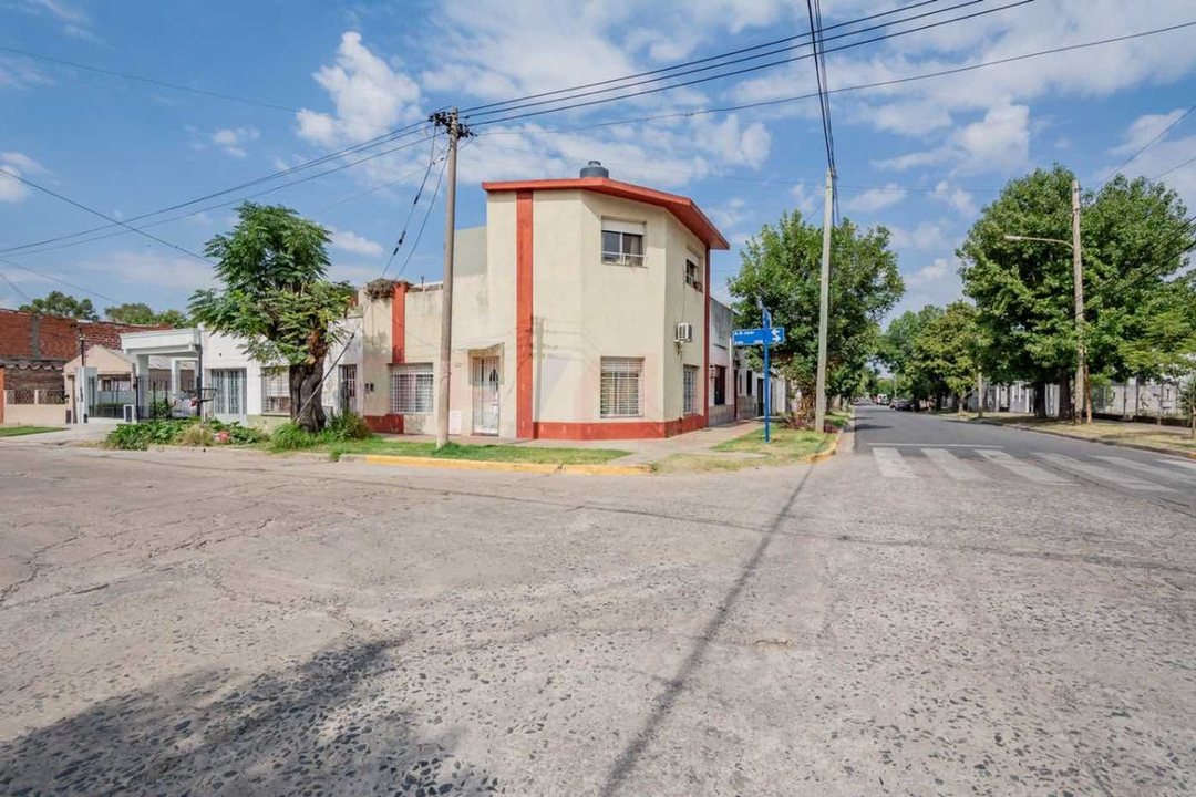 VENTA PH DUPLEX 5 AMB - ALDO BONZI - APTO PERMUTA