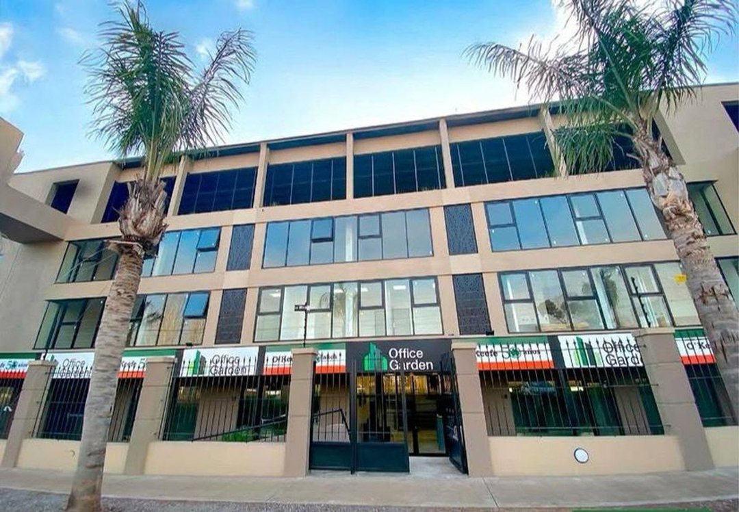 VENTA OFICINA EN OFFICE GARDEN, FRENTE AUTOPISTA