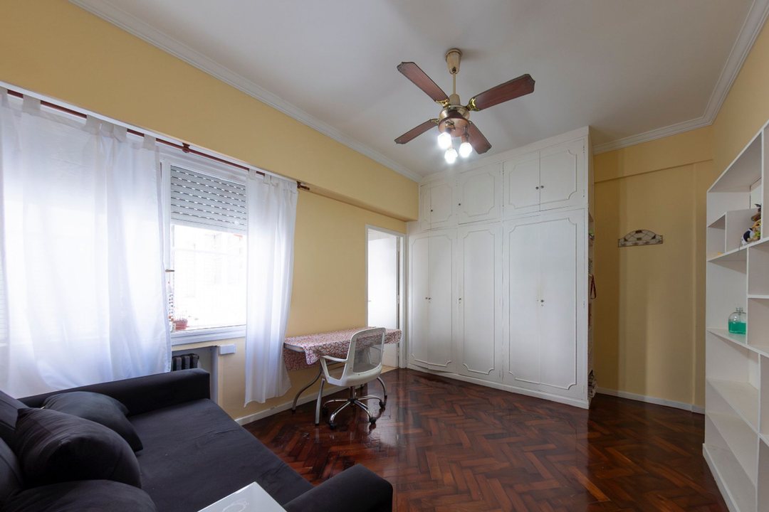 VENTA DEPARTAMENTO DE DOS AMBIENTES EN MONSERRAT