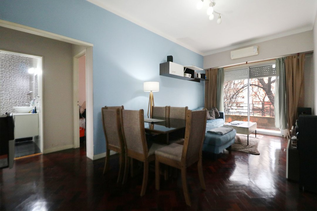 VENTA DPTO 2 AMB CON BALCON REMODELADO APTOCREDITO