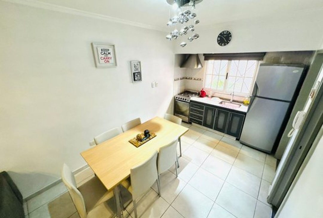 VENTA DEPARTAMENTO 3 AMBIENTES LANUS COCHERA IMPEC