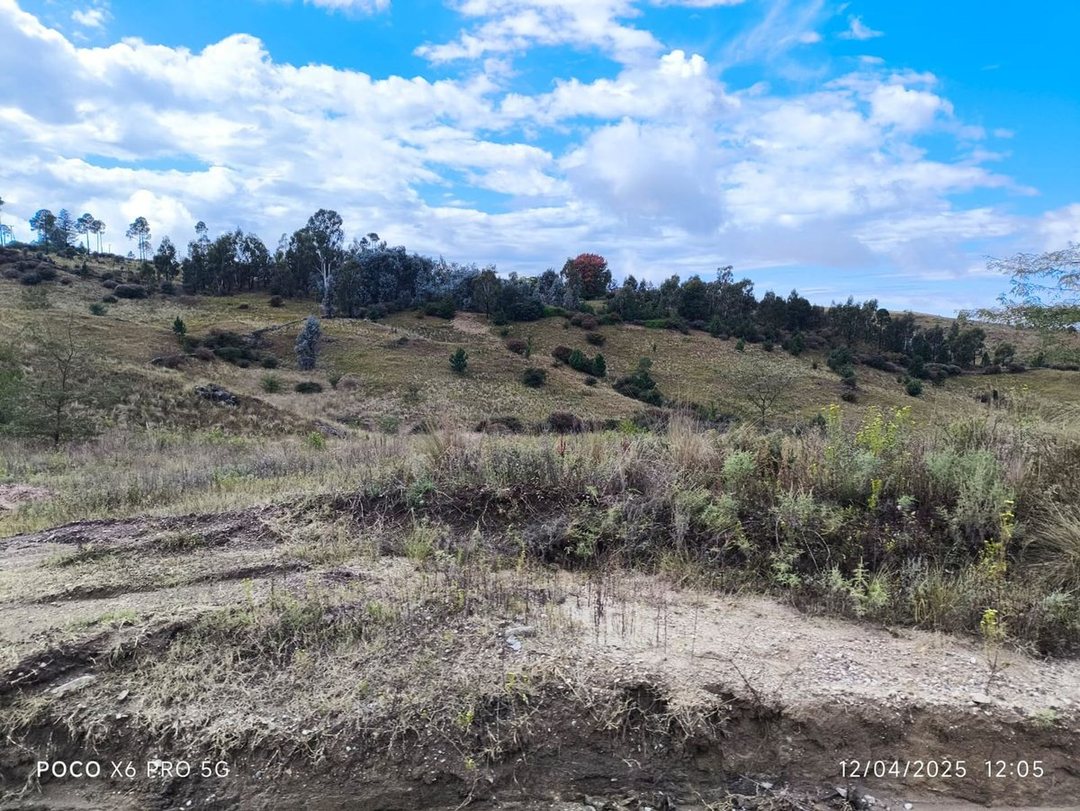 LOTE 300 M2 EN VILLA YACANTO EXCELENTE UBICACION
