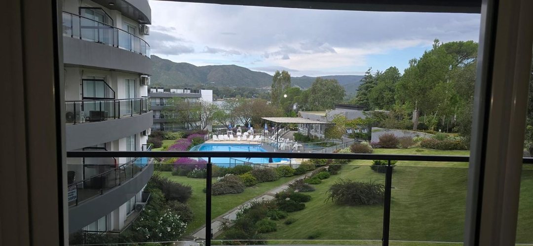 VENTA DEPARTAMENTO FTE A LAGO AMENITIES SEGURIDAD