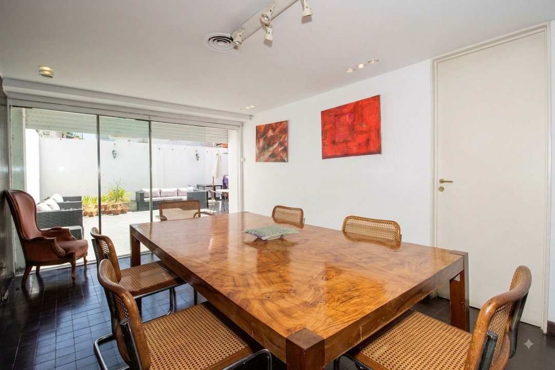 VENTA CASA 5 AMB MAS DEPENDENCIA EN BARRIO RIVER