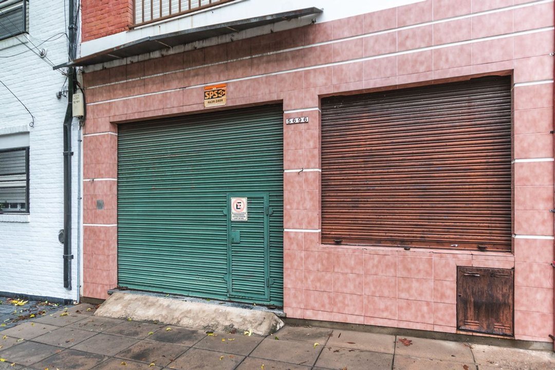 ALQUILER LOCAL Comercial a la calle VIlla Urquiza