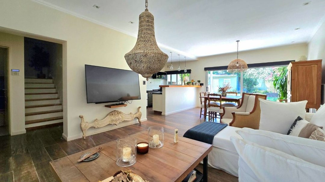 CASA en PH VENTA VILLA DEVOTO 5 AMBIENTES JARDÍN