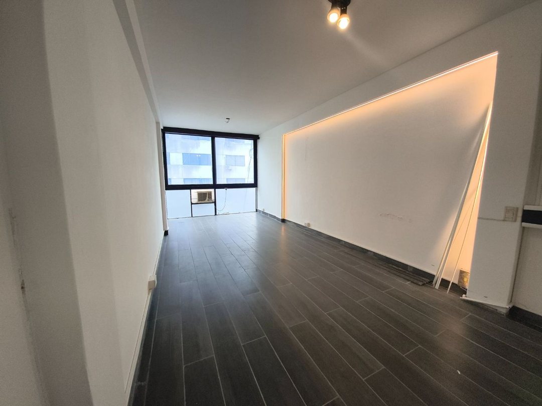OFICINA EN VENTA EDIFICIO PALACIO DE CRISTAL