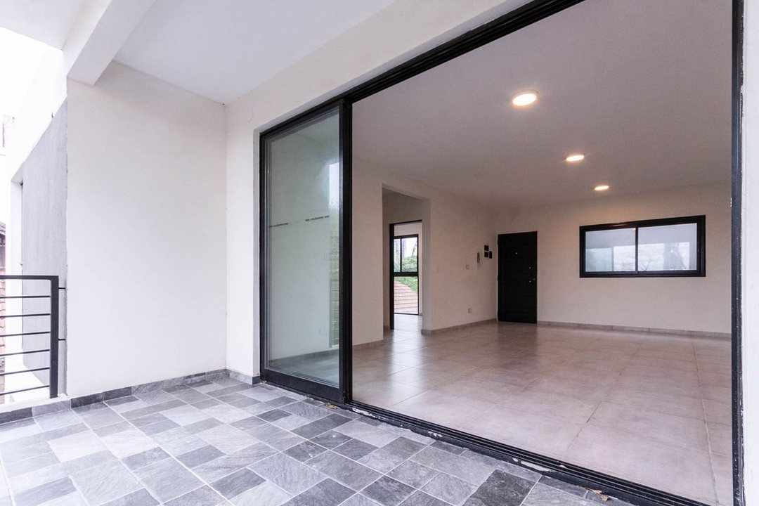 VENTA APTO CREDITO 3 AMB LANUS TERRAZA Y COCHERA