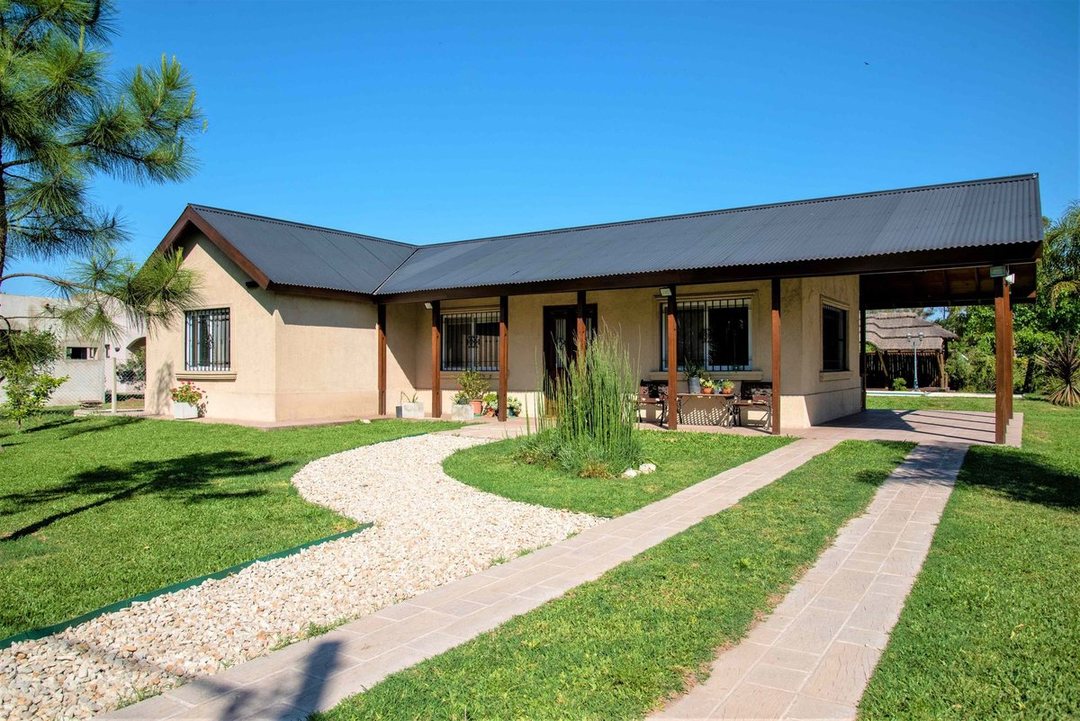 Alquiler QUINTA 2da DICIEMBRE en ROBLES DE ALVAREZ
