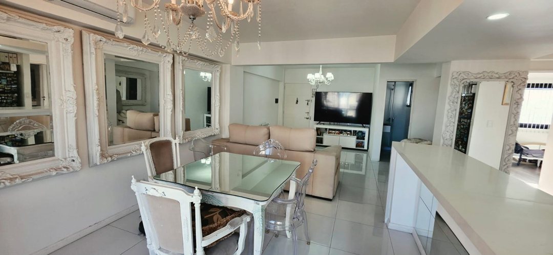 VENTA DEPTO 3 AMB EN LANÚS CON COCHERA Y BALCÓN