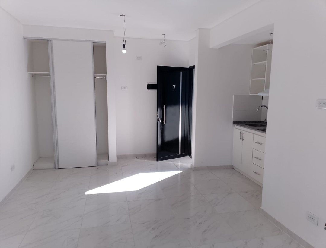 ALQUILER DE MONOAMBIENTE A ESTRENAR,  1° PISO
