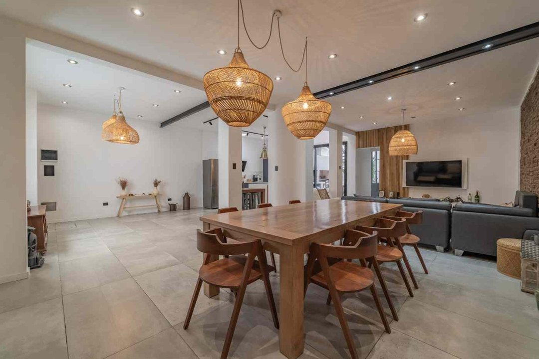 CASA VENTA BARRACAS 5 AMB JARDIN PARRILLA TERRAZA