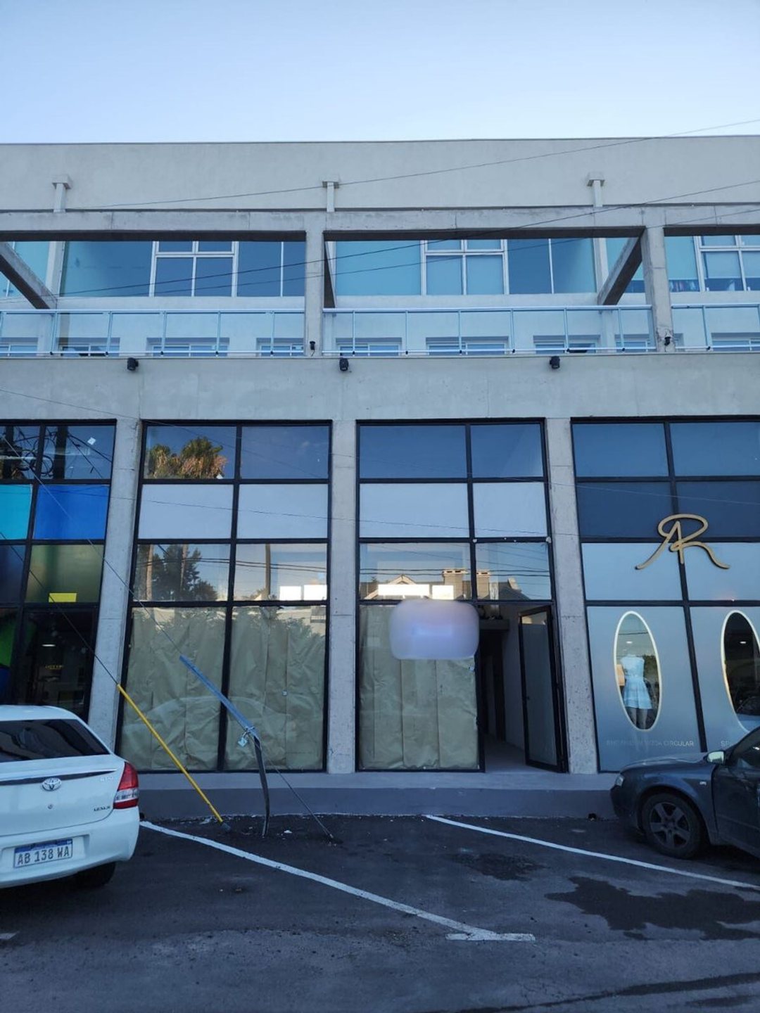 Alquiler Comercial Local a ESTRENAR  Pilar Km 53