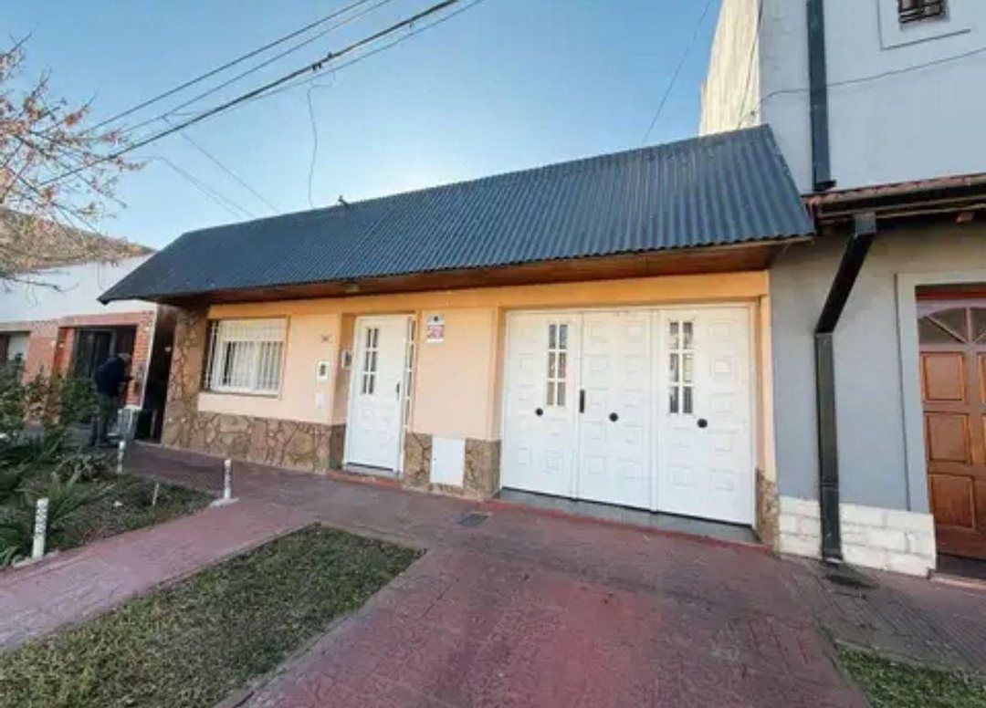 VENTA CASA EXCELENTE EDO. 4 DORM