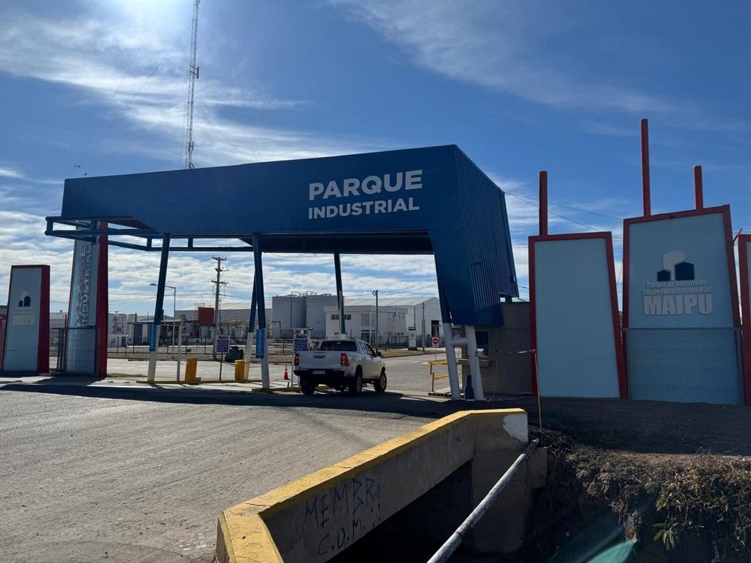 VENTA TERRENO CON ESTRUCTURA, PARQUE INDUSTRIAL