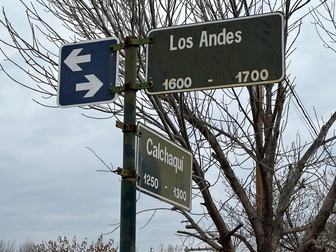 LOTE EN VENTA RIVADAVIA BARRIO PETROLEROS