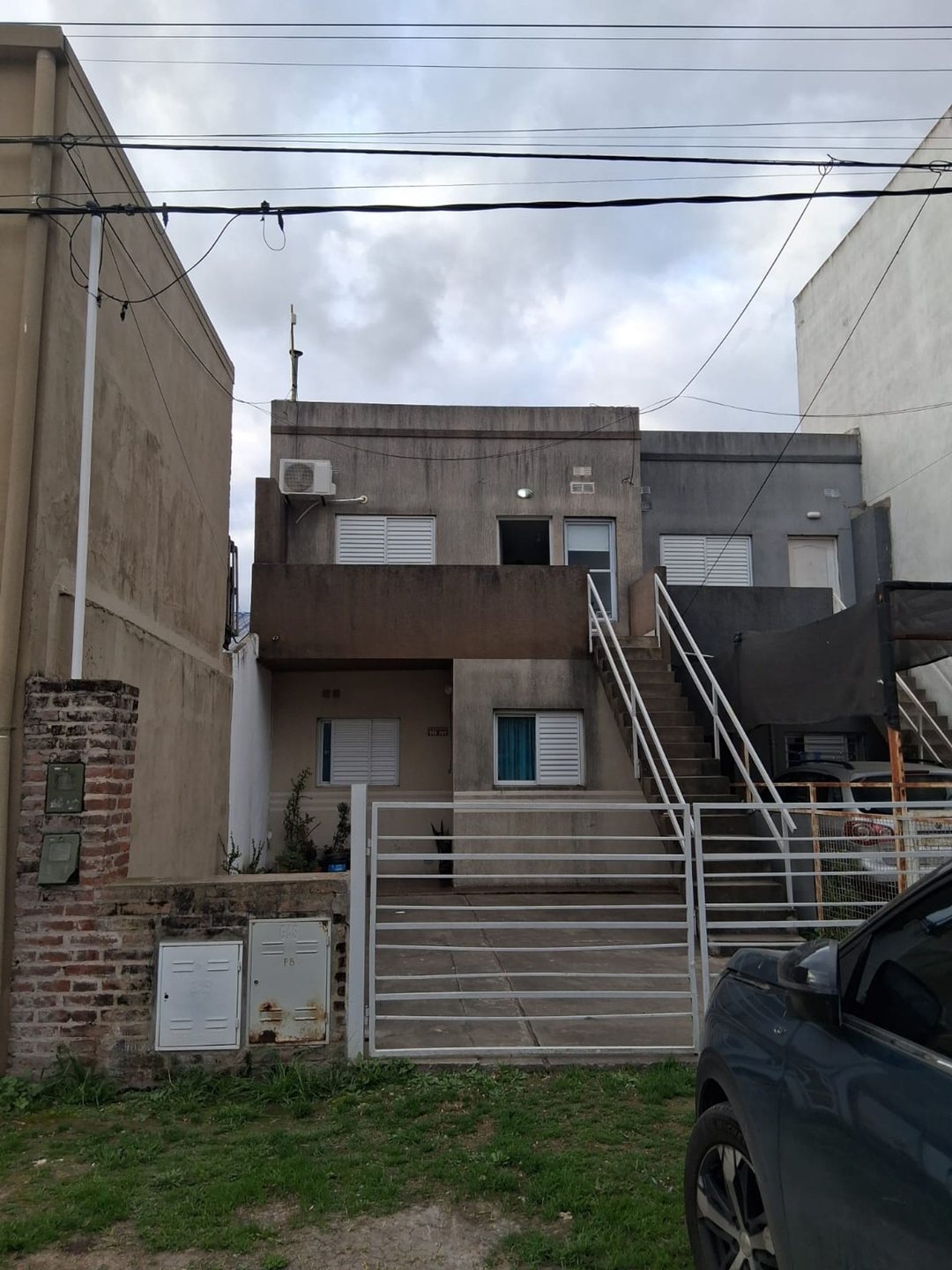 Depto 2 dormitorios en PB con jardín, Oro Verde