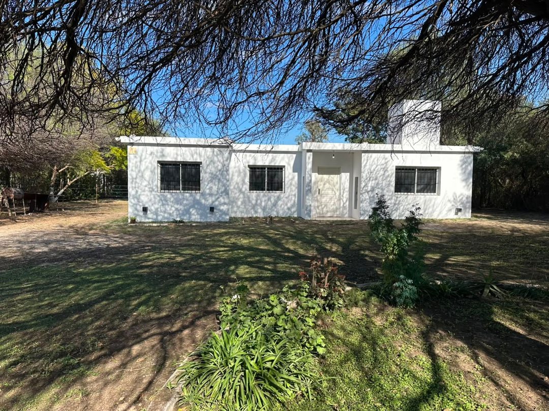 FINCA EN VENTA SOBRE RUTA 34 VIEJA 2 DORMITORIOS