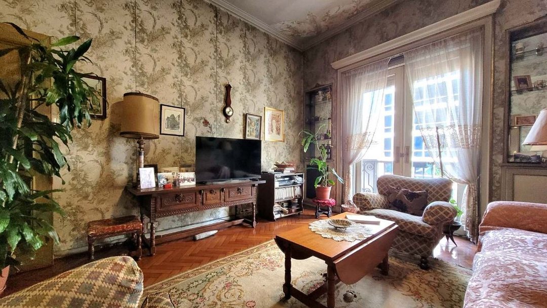SEMIPISO FRANCES EN VENTA RECOLETA CAPITAL FEDERAL