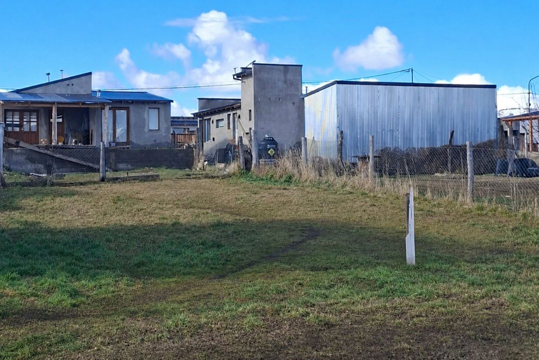 TERRENO EN TREVELIN - TODOS LOS SERVICIOS