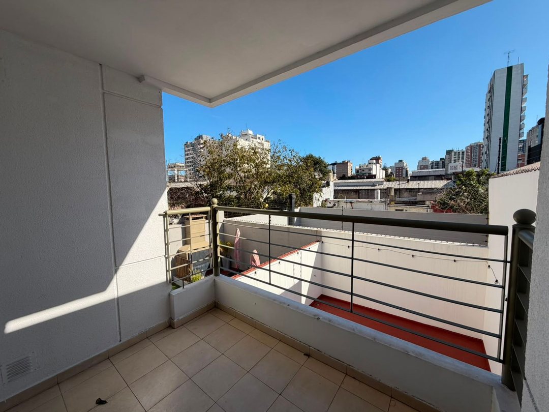 VENTA DEPTO 2 AMB. CON COCHERA - SAN CRISTOBAL