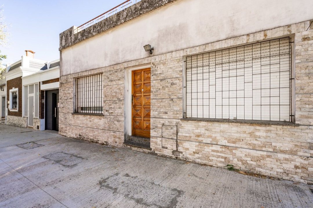 Casa en venta Montecastro 4 ambientes