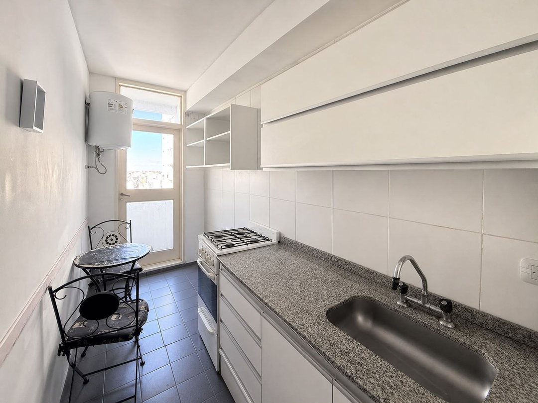 VENTA DEPTO 2 AMBIENTES AVELLANEDA COCHERA