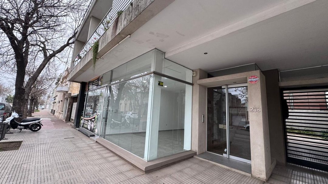 ALQUILER CENTRICO / LOCAL COMERCIAL