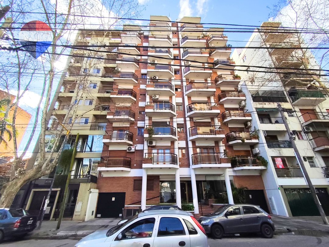 Venta departamento 2 amb con 2 balcones y cochera