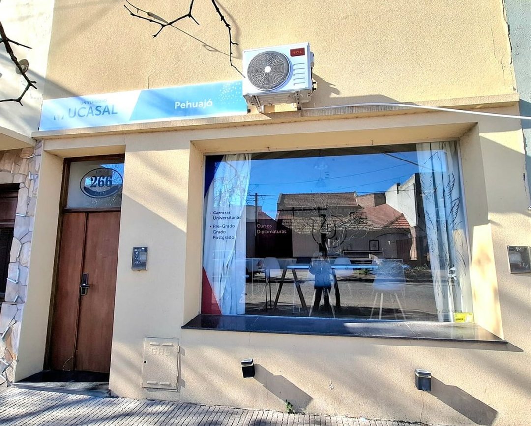 CASA EN VENTA EN PEHUAJÓ
