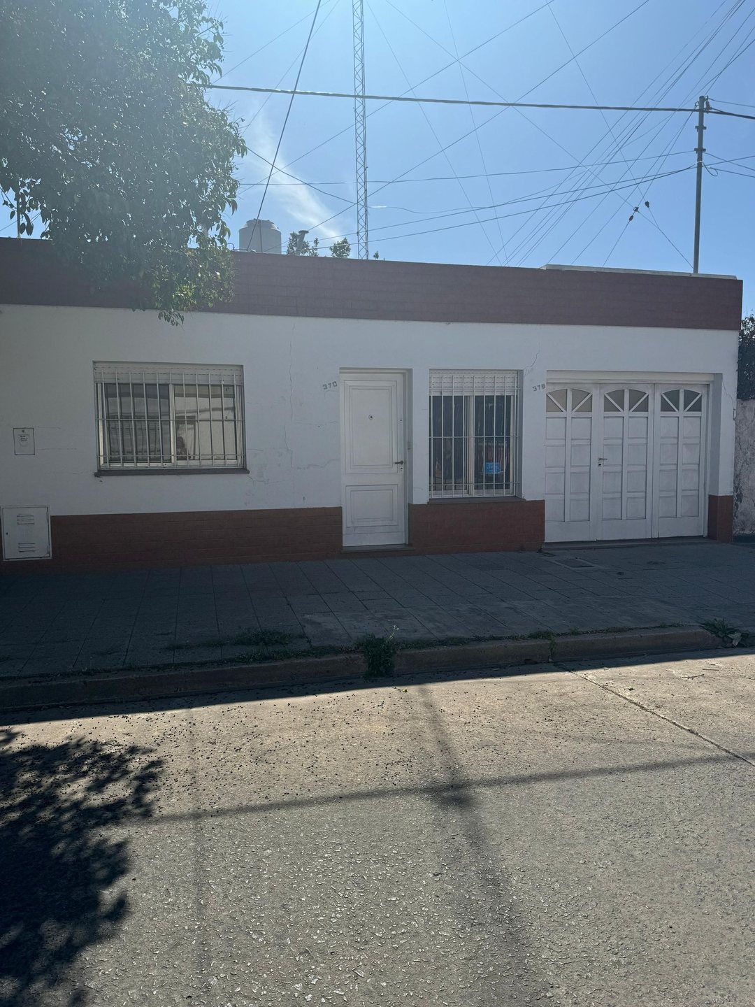 CASA EN VENTA EN PERGAMINO CON COCHERA