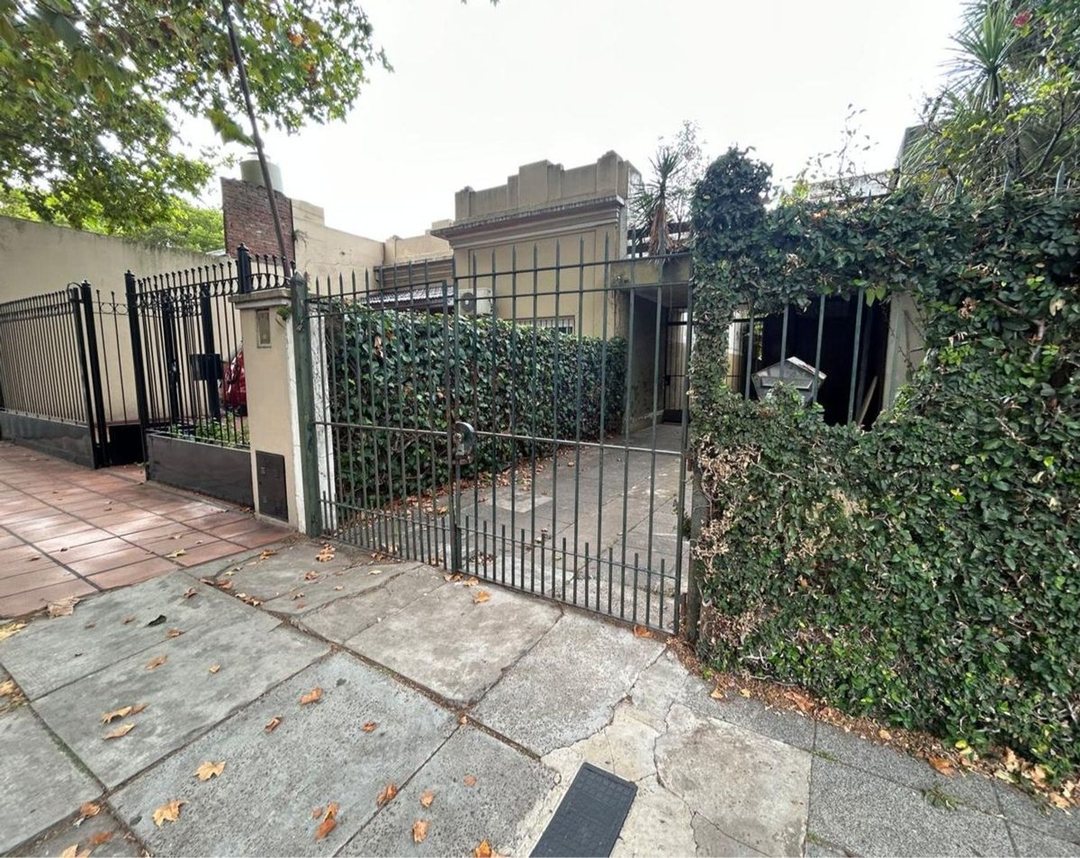 CASA 4 AMB TEMPERLEY PARQUE GARAGE PISCINA APTO CR