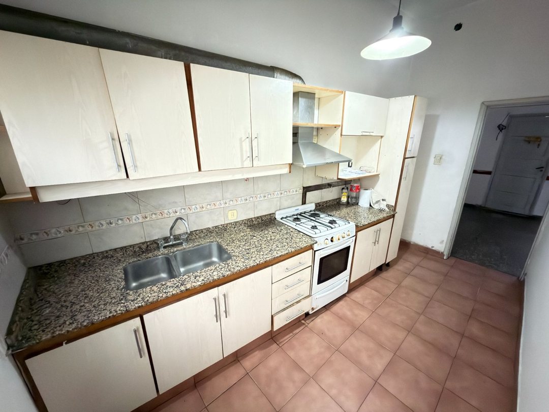VENTA CASA 4 AMB CON COCHERA, LOMAS DEL MIRADOR
