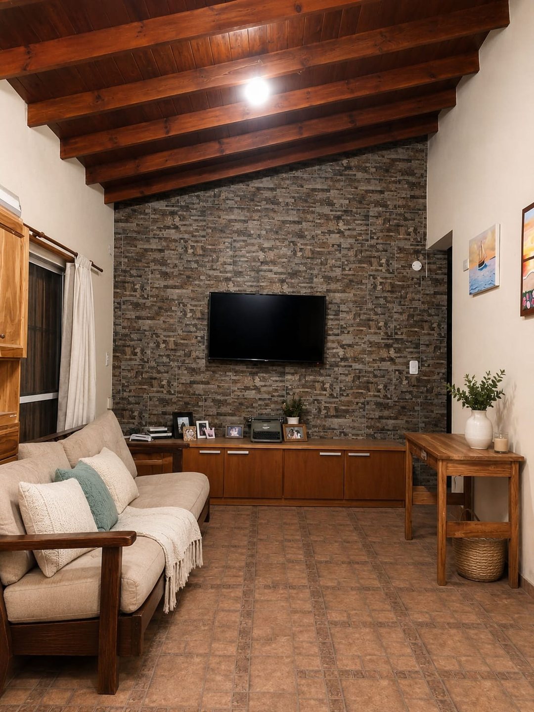 CASA  4 AMBIENTES EN VENTA CON JARDIN EN GLEW
