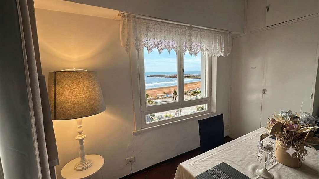 DEPARTAMENTO EN VENTA VISTA AL MAR - PLAYA GRANDE