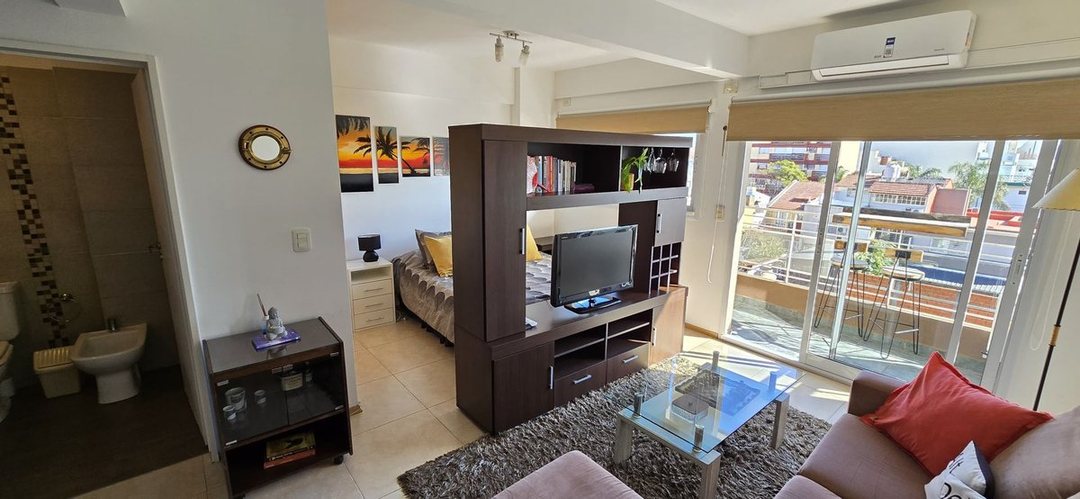VENTA DEPTO MONOAMBIENTE VILLA DEVOTO CON COCHERA