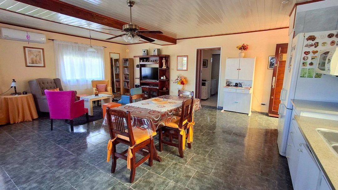 VENTA PH INDEPENDIENTE PATIO COCHERA Y PARRILLA