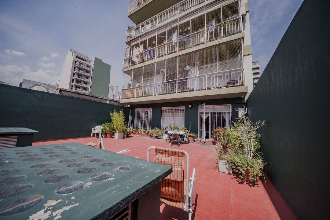 VENTA PH 5 AMBIENTES ALMAGRO-PERMUTA